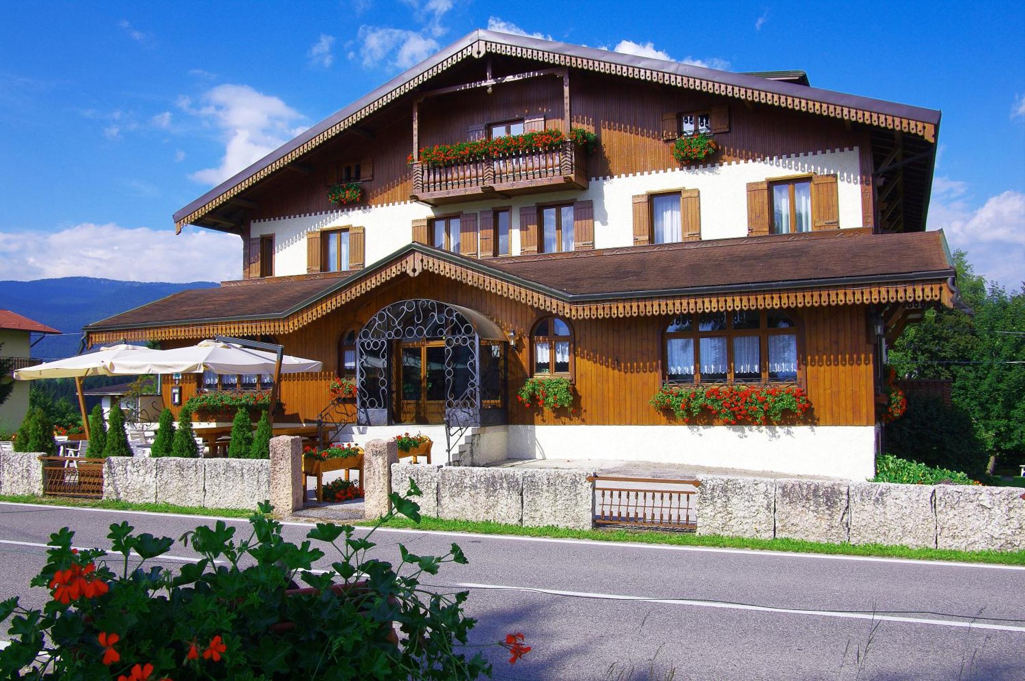 Rutzer Hotel Ristorante & Panoramic Spa Asiago Eksteriør billede